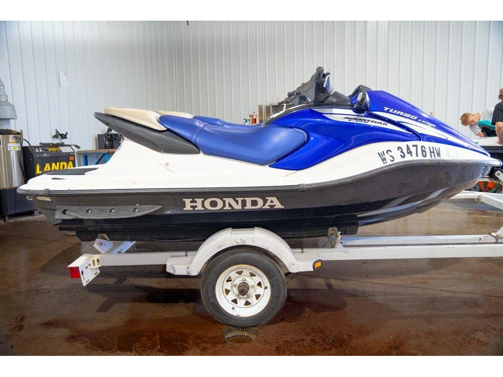 2005 Honda Aquatrax® F-12x Package alt