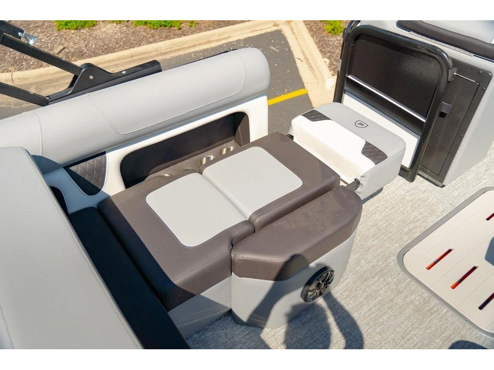 2026 Premier 230 Solaris Rs - Cl alt