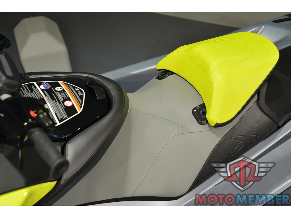 2026 Sea-doo Rxp-x™ 325 Ibr Ice Metal / Manta Green alt