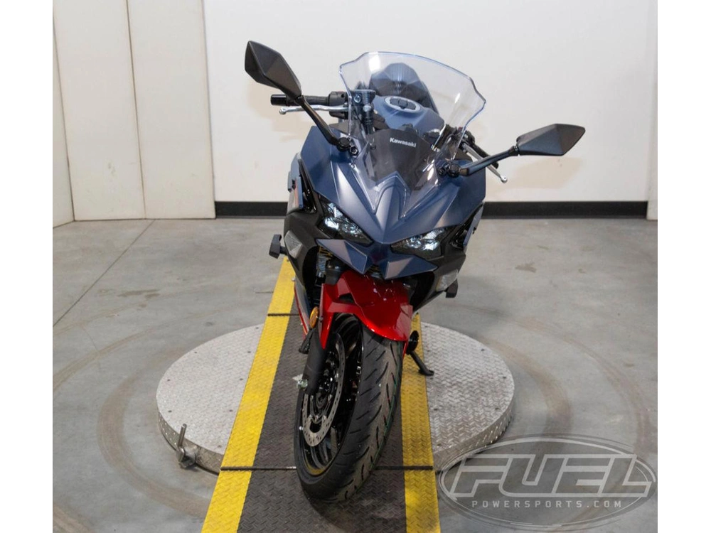 2026 Kawasaki Ninja® 500 Se Abs alt