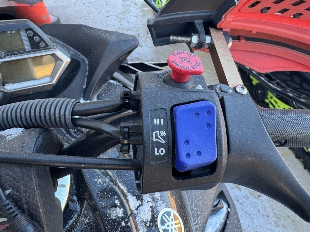 2006 Yamaha Apex Rtx alt
