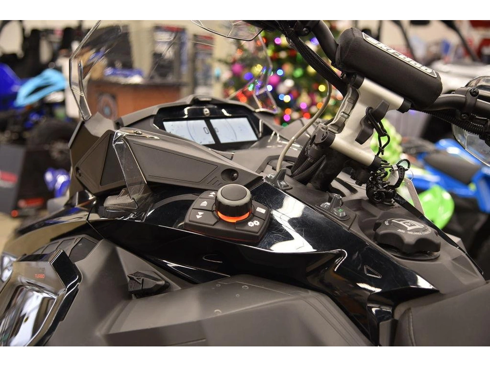 2021 Ski-doo Renegade® X Rotax® 900 Ace™ Turbo Adj. Ice R Xt 1.25 Black_lcd alt