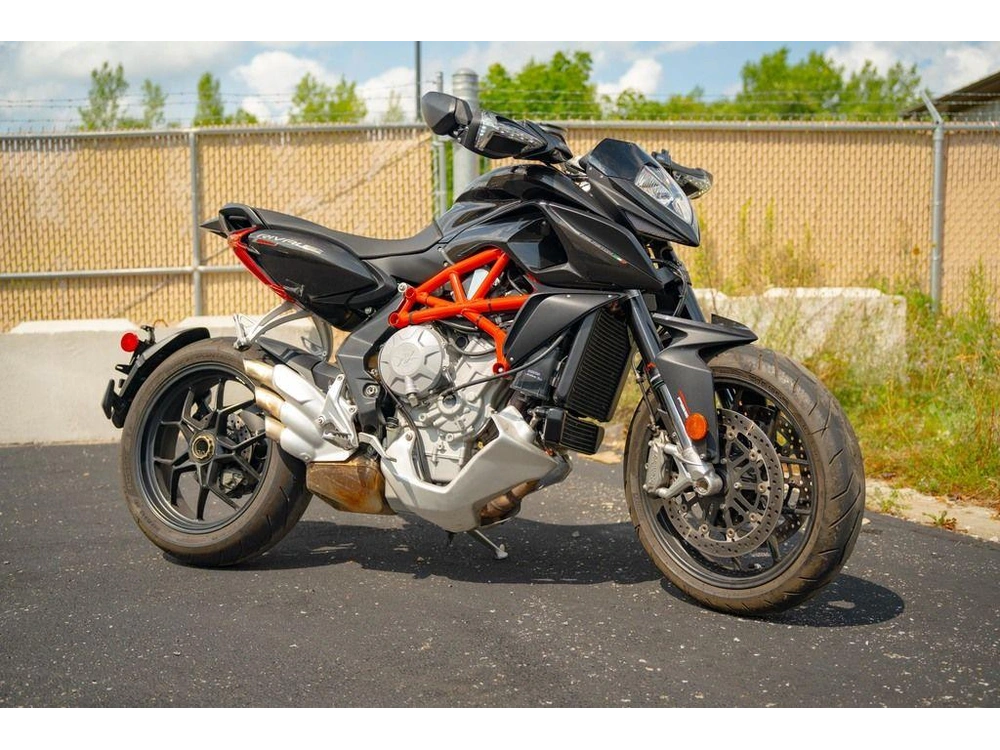 2014 Mv Agusta Rivale 800 alt