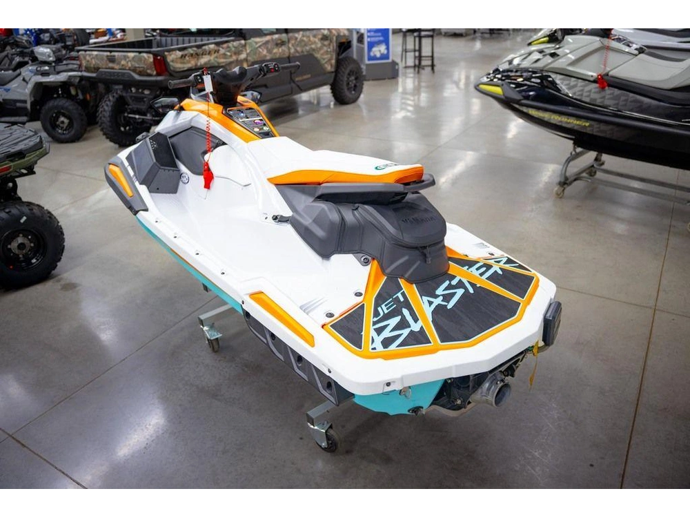 2026 Yamaha Jetblaster Ltd alt
