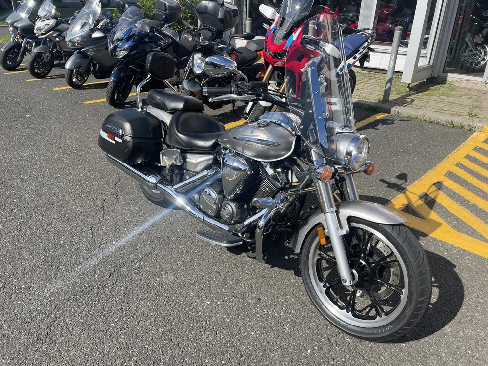 Yamaha V Star 950 Tourer 2009 alt