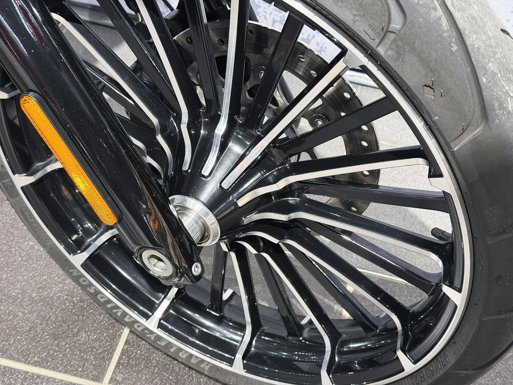 2023 Harley-davidson Breakout Fxbr alt