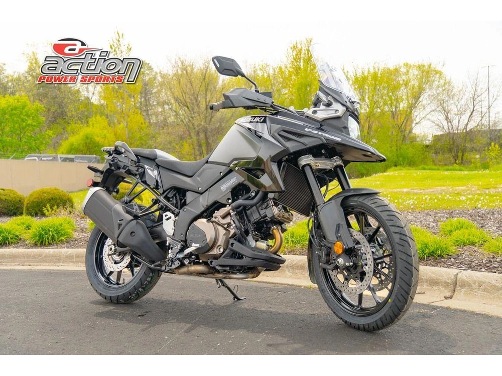2026 Suzuki V-strom 1050 alt