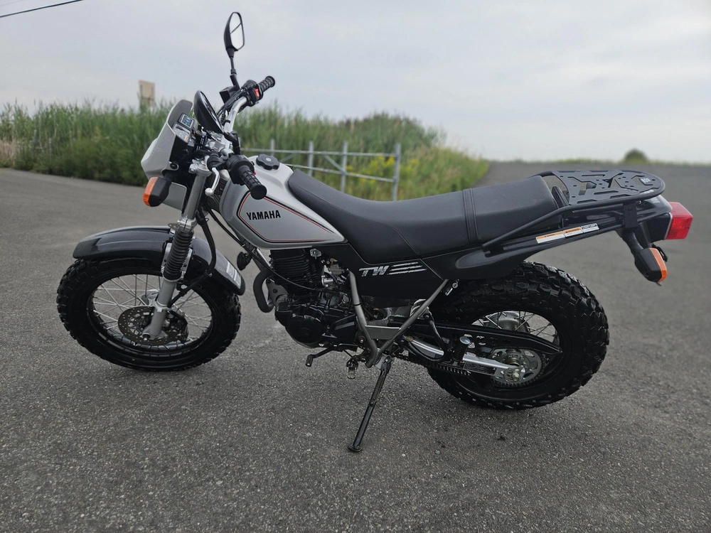 2024 Yamaha Tw200 alt