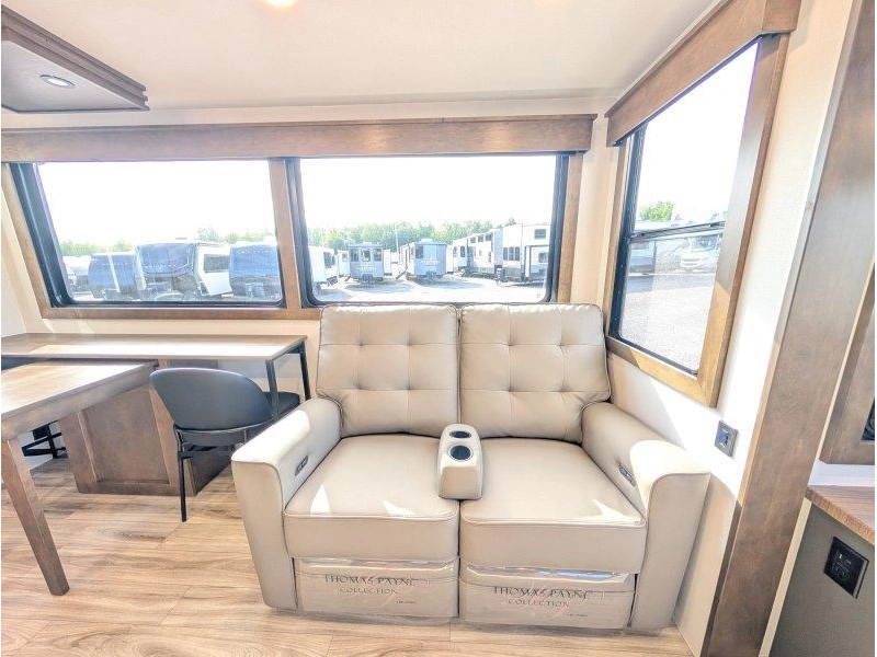 Keystone Rv Montana 290rl 2027 alt