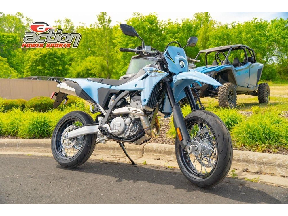 2026 Suzuki Dr-z4sm alt
