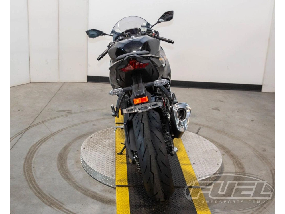 2026 Kawasaki Ninja® Zx™-6r alt