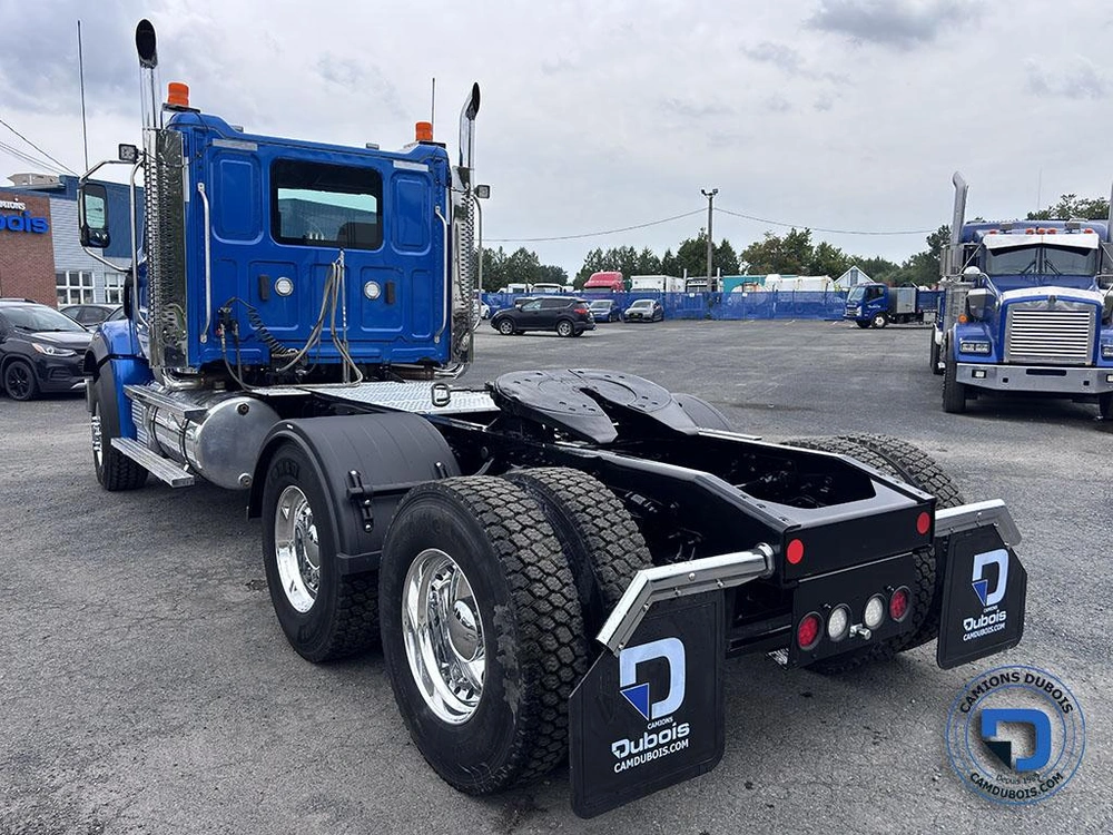 Western-star 49x 2023 alt