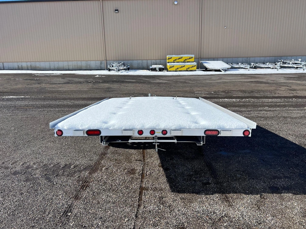 2025 Triton Xt 101 X 12 Vr alt