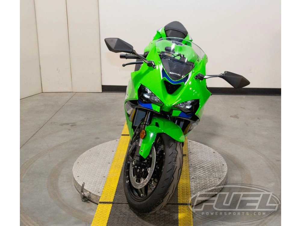 2026 Kawasaki Ninja® Zx™-6r alt
