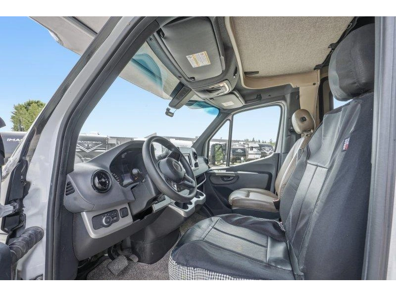 Thor Motor Coach Quantum 24km 2020 alt