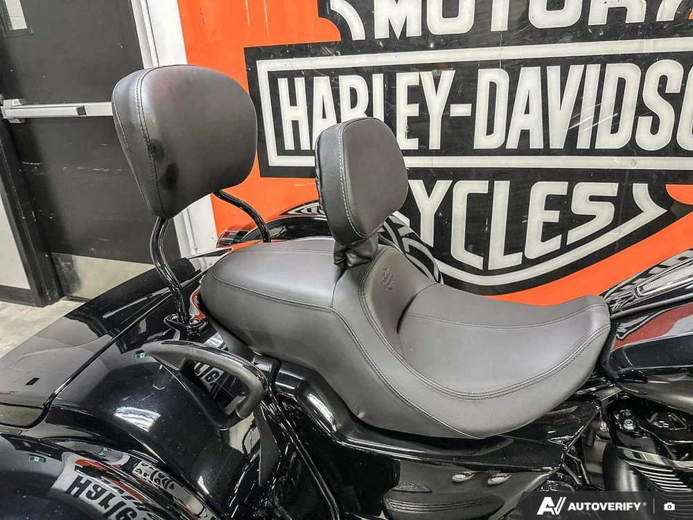 2026 Harley-davidson Road Glide 3 alt