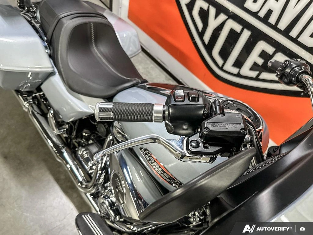 2025 Harley-davidson Street Glide alt