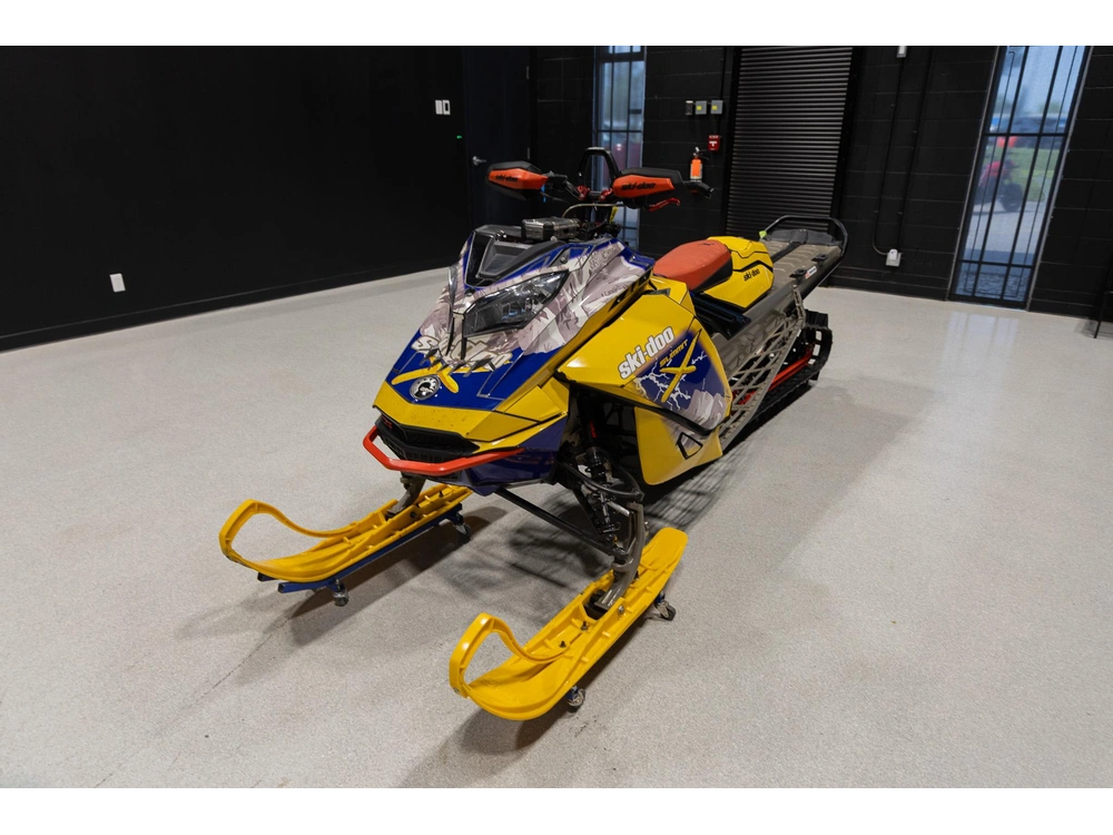 2022 Ski-doo Tjnb alt