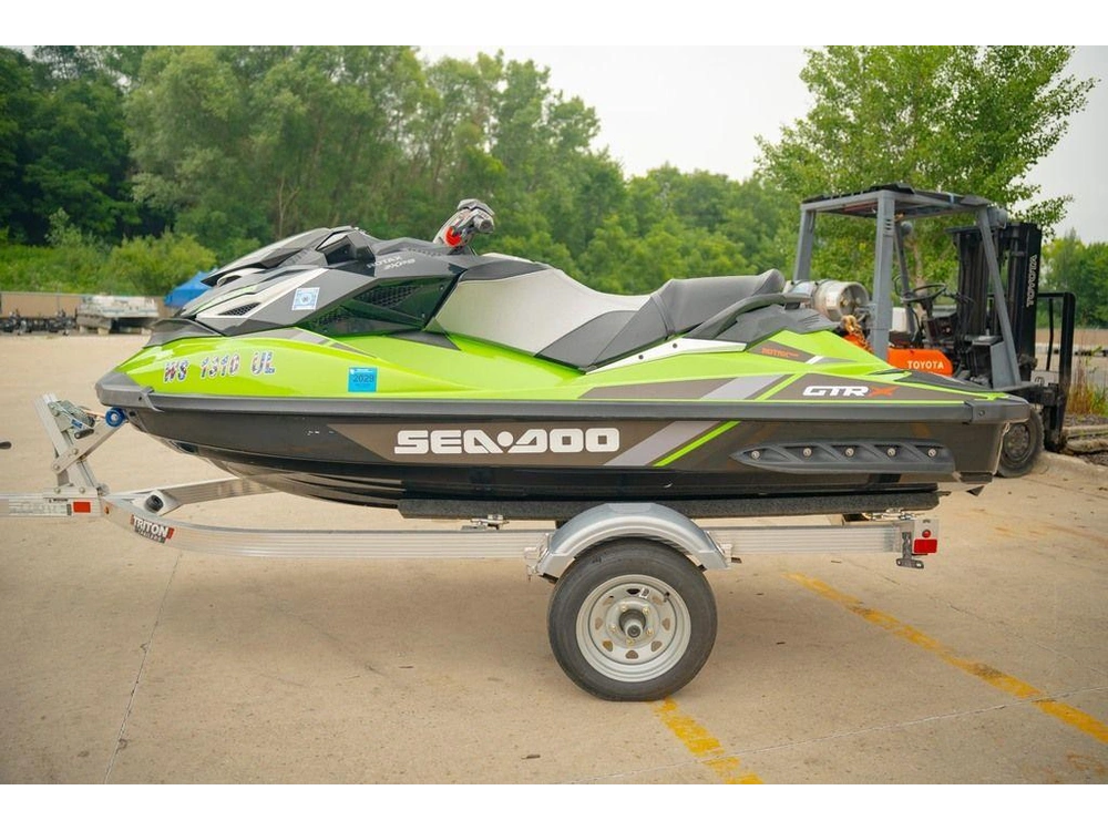 2017 Sea-doo Gtr™-x® 230 alt