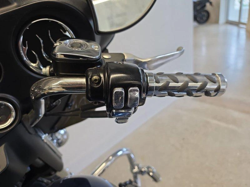 2002 Harley-davidson Flhtcui - Electric Glide® Ultra Ciassic alt