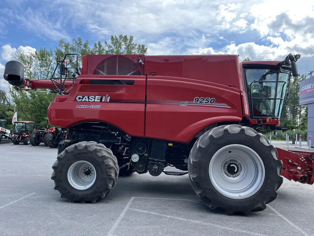 2024 Case IH AF9250