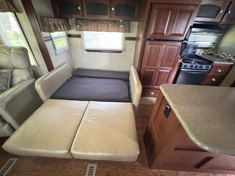 Forest River Rockwood Signature 8329ss 2016 alt