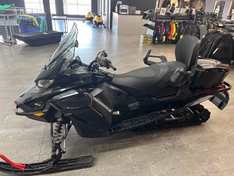 Ski-doo Grand Touring Limited 900 Ace Silent Track Ii 1.25'' E.s. 2023 alt