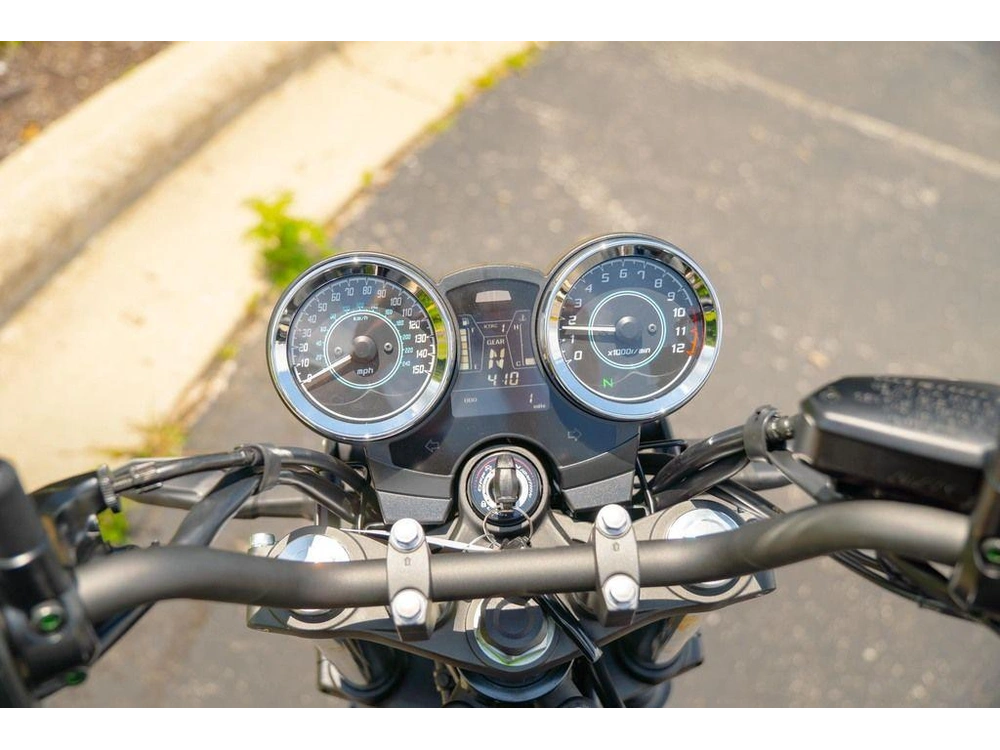 2026 Kawasaki Z650rs Abs alt