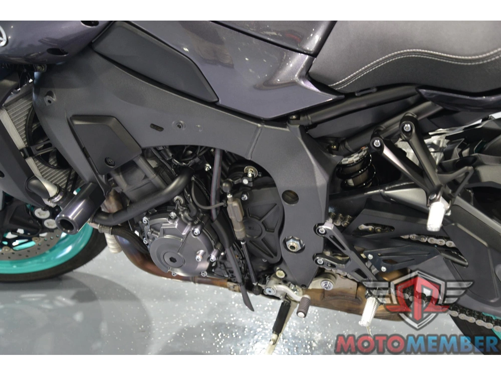 2024 Yamaha Mt-10 alt