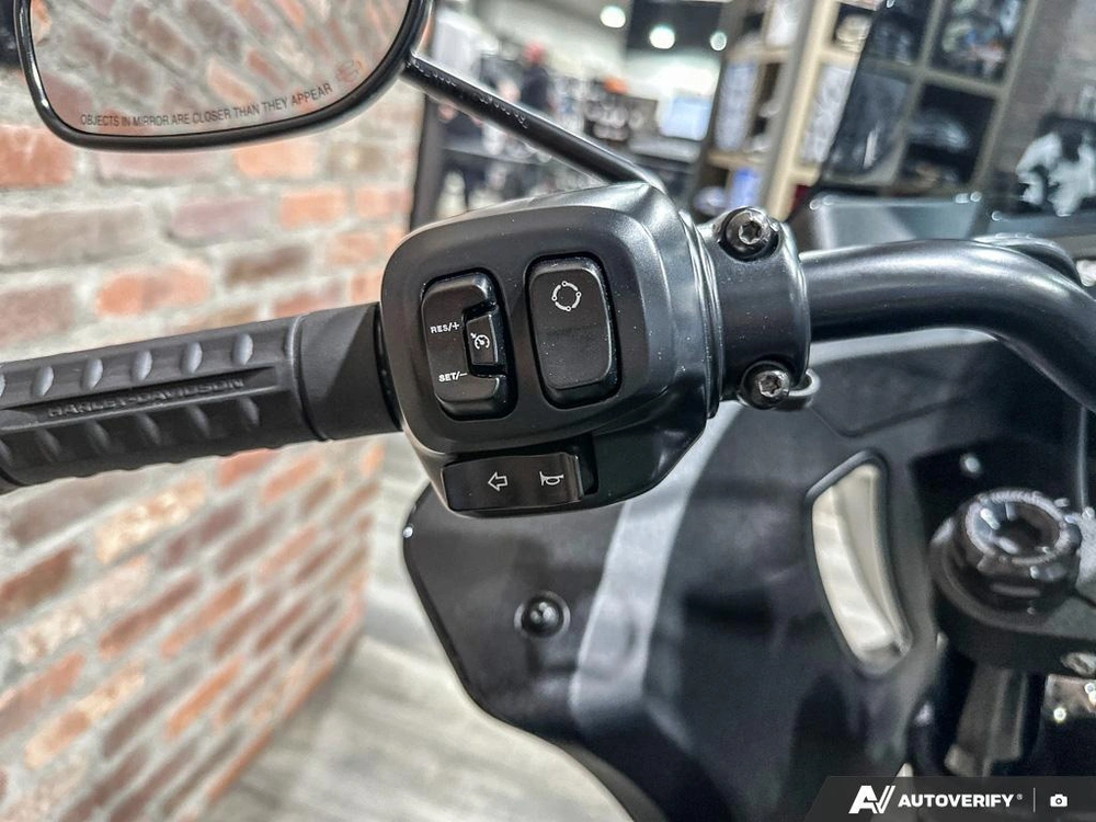 2026 Harley-davidson Low Rider St alt