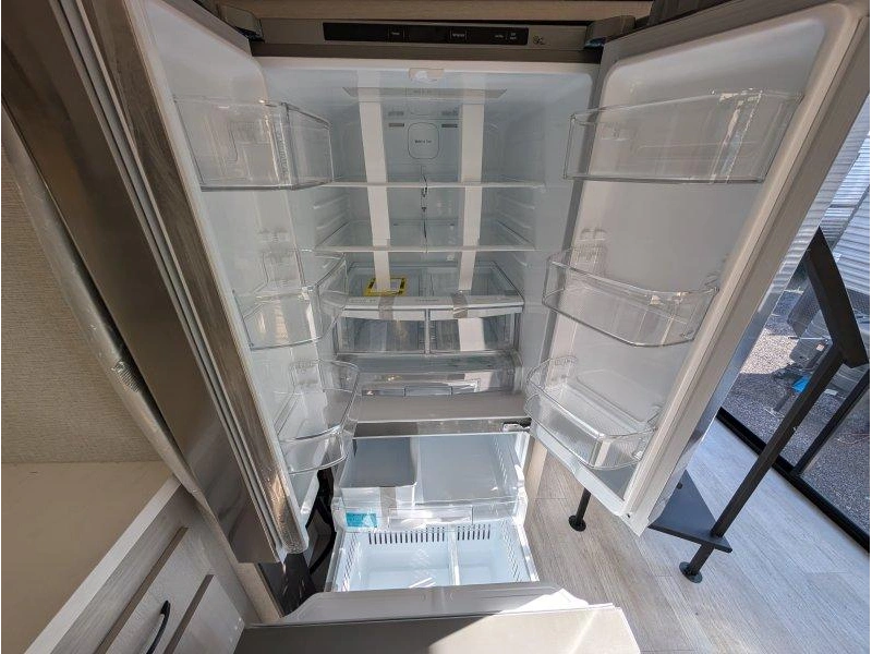 Coachmen Catalina 42condo 2027 alt