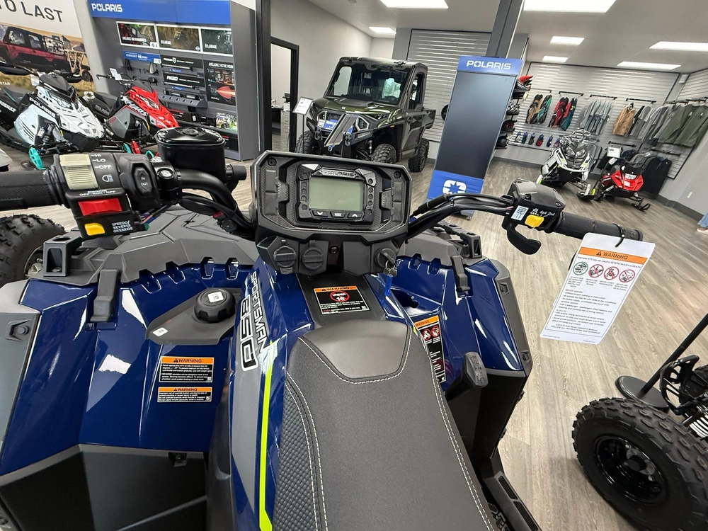 Polaris Sportsman 850 Trail Springfield Blue 2026 alt