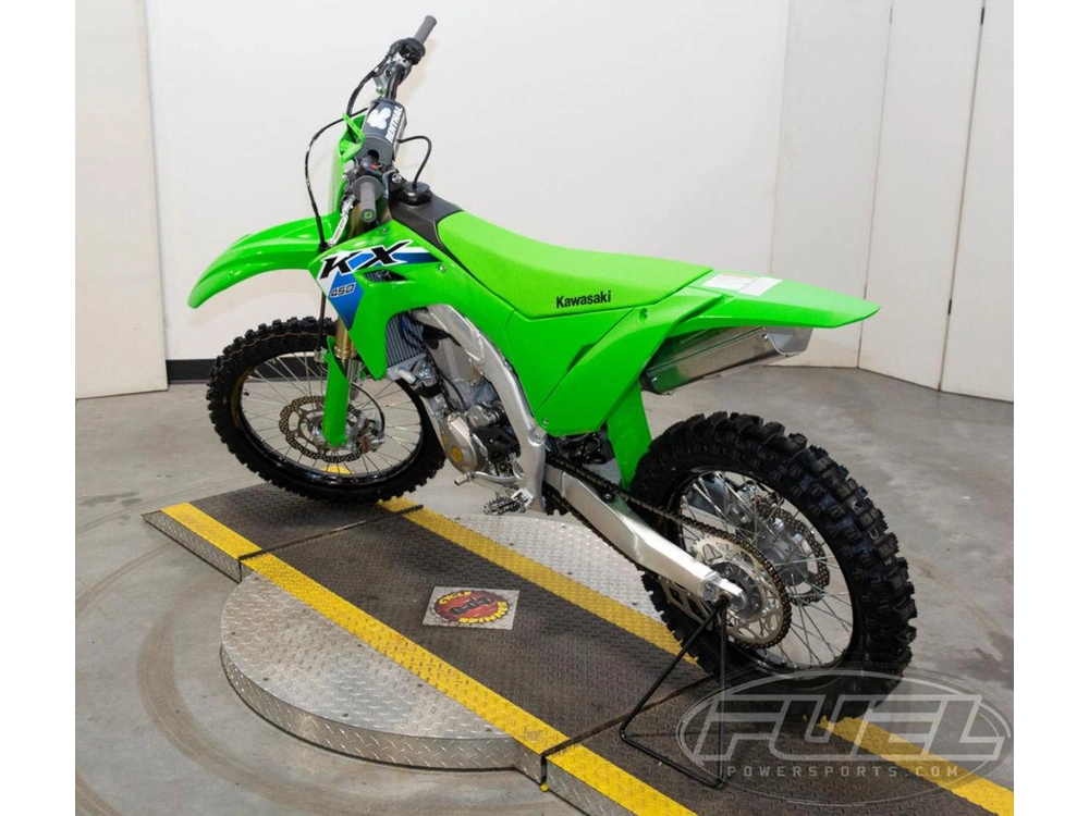 2026 Kawasaki Kx™450 alt
