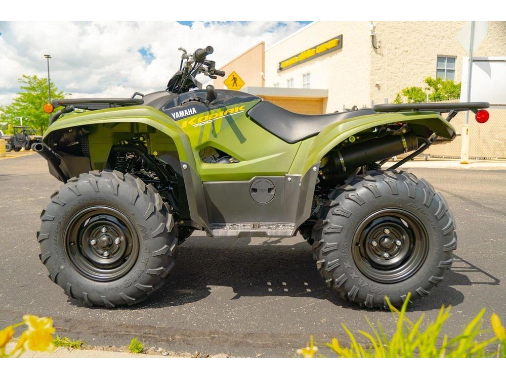 2026 Yamaha Kodiak 700 alt