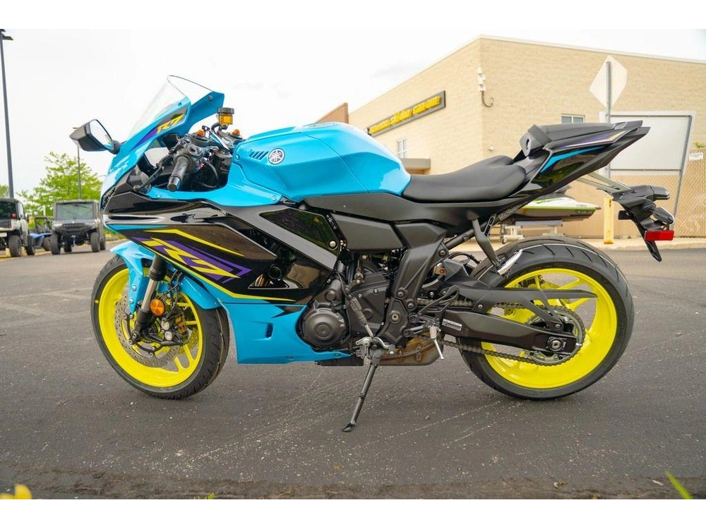 2026 Yamaha Yzf-r7 alt