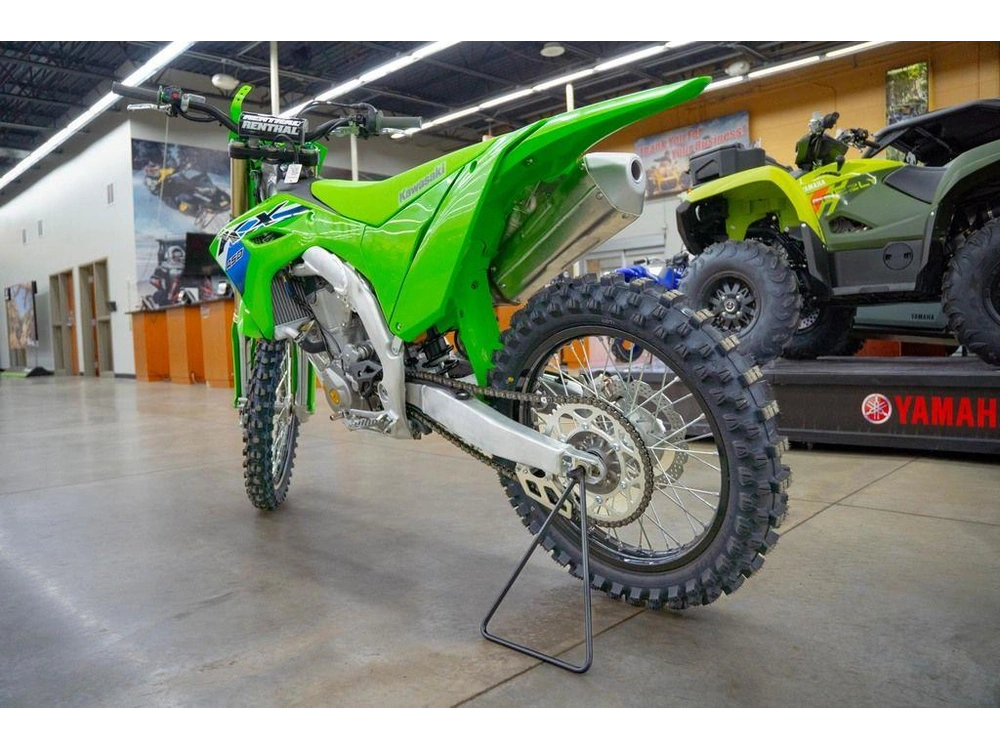 2026 Kawasaki Kx™450 alt