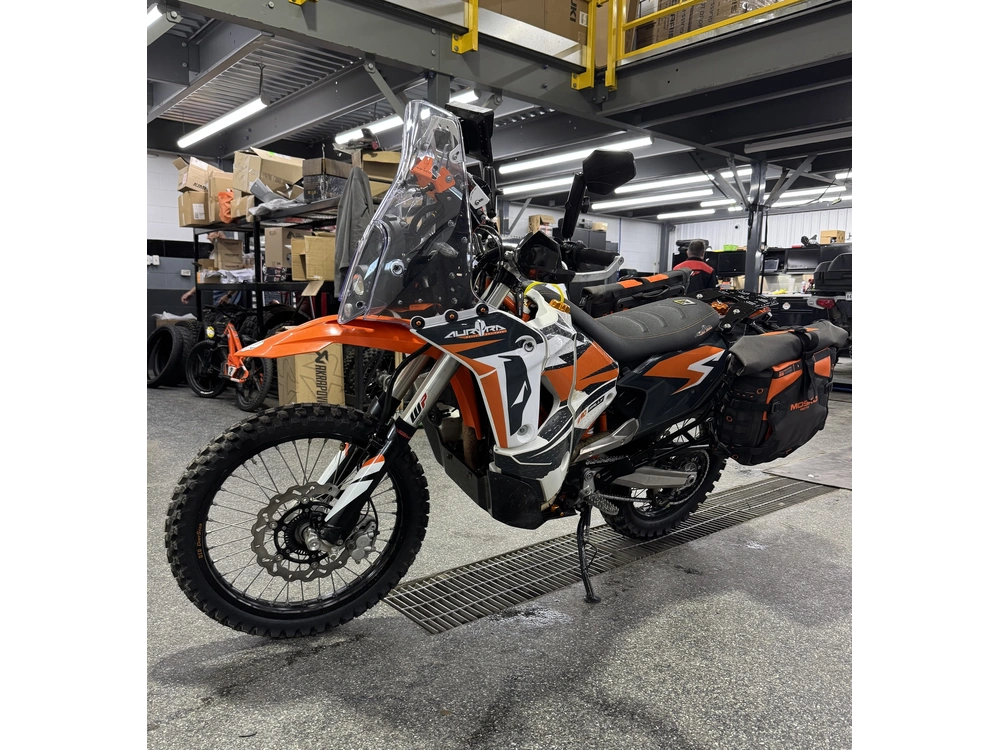 Ktm 690 Enduro R 2021 alt