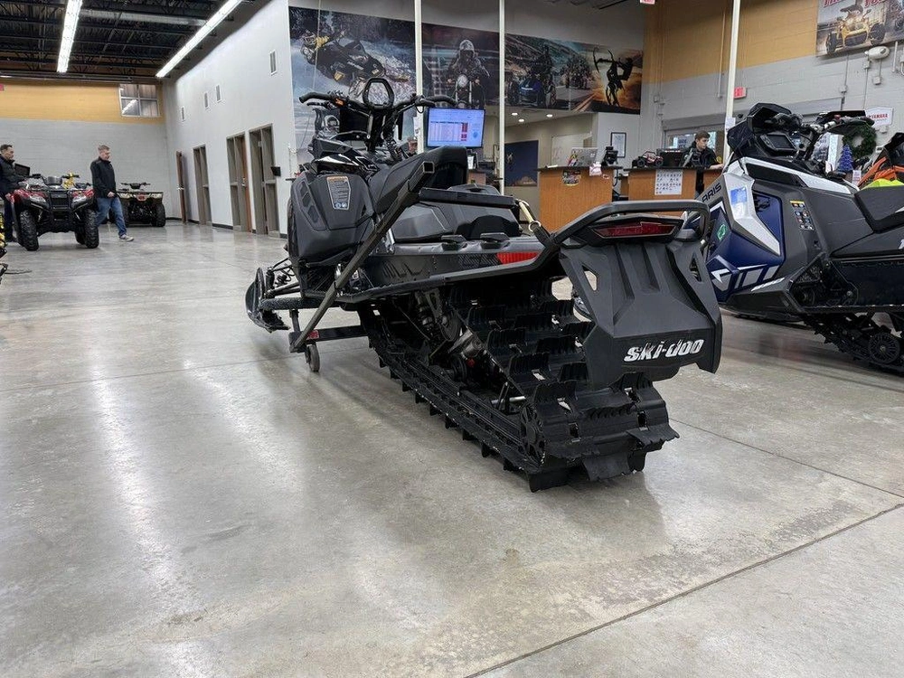 2023 Ski-doo Backcountry™ X-rs® Rotax® 850 E-tec 154 Es Powdermax Ii 2.5 7.2 Black alt