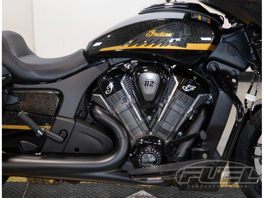 2026 Indian Motorcycle Chieftain® Powerplus Dark Horse® 112 W/powerband Black Crystal W/black Meta alt