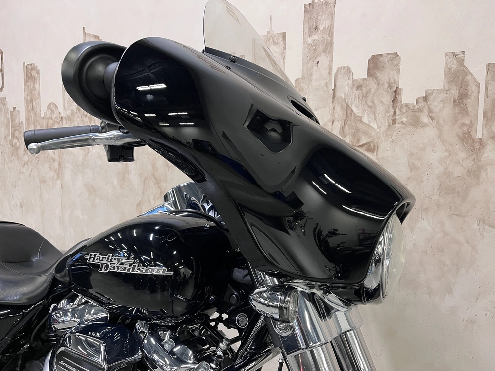 2018 Harley-davidson Touring Street Glide alt