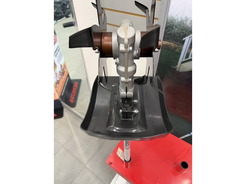 2022 Honda Ssclc Cultivator alt