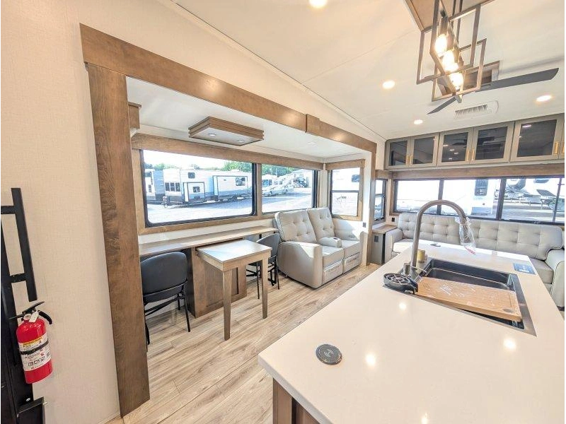Keystone Rv Montana 290rl 2027 alt