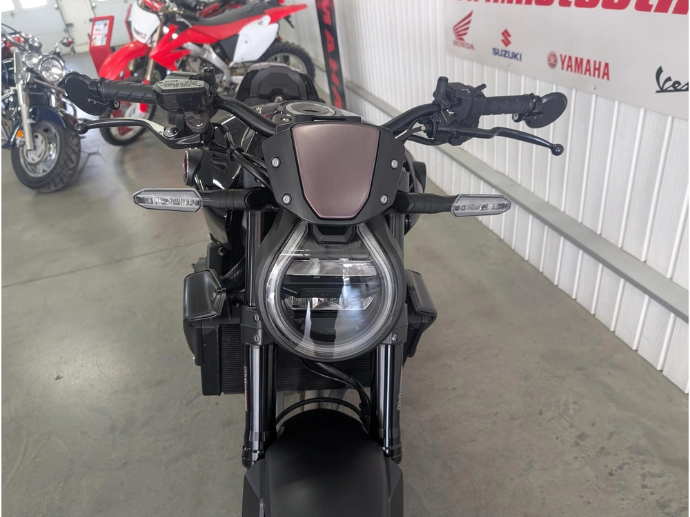 Honda Cb1000r 2023 alt