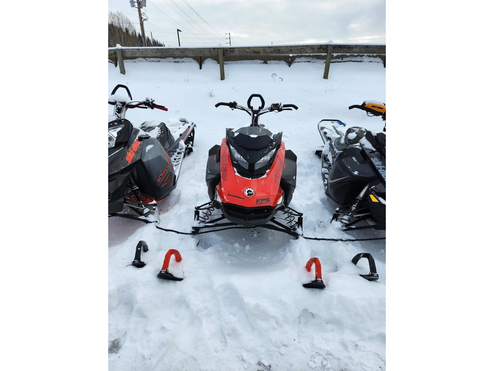 2021 Ski-doo Summit Sp, 850 Etec, Electric Start, 165" Track, 3" Lug