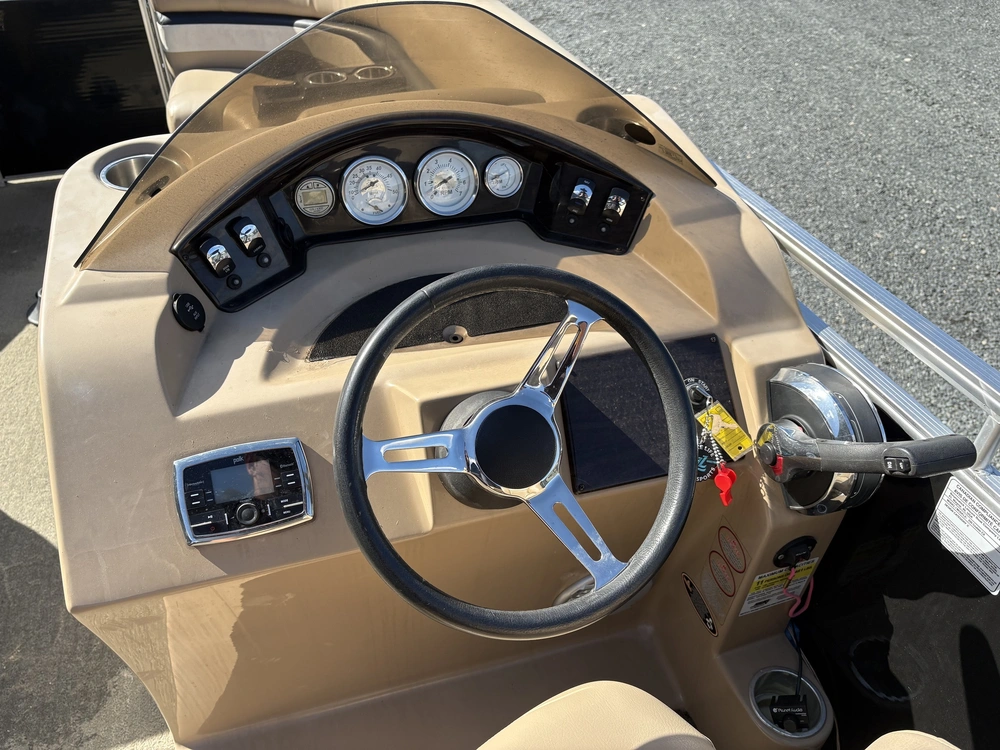 2014 Harris Cruiser 220 Floatboat 220 alt