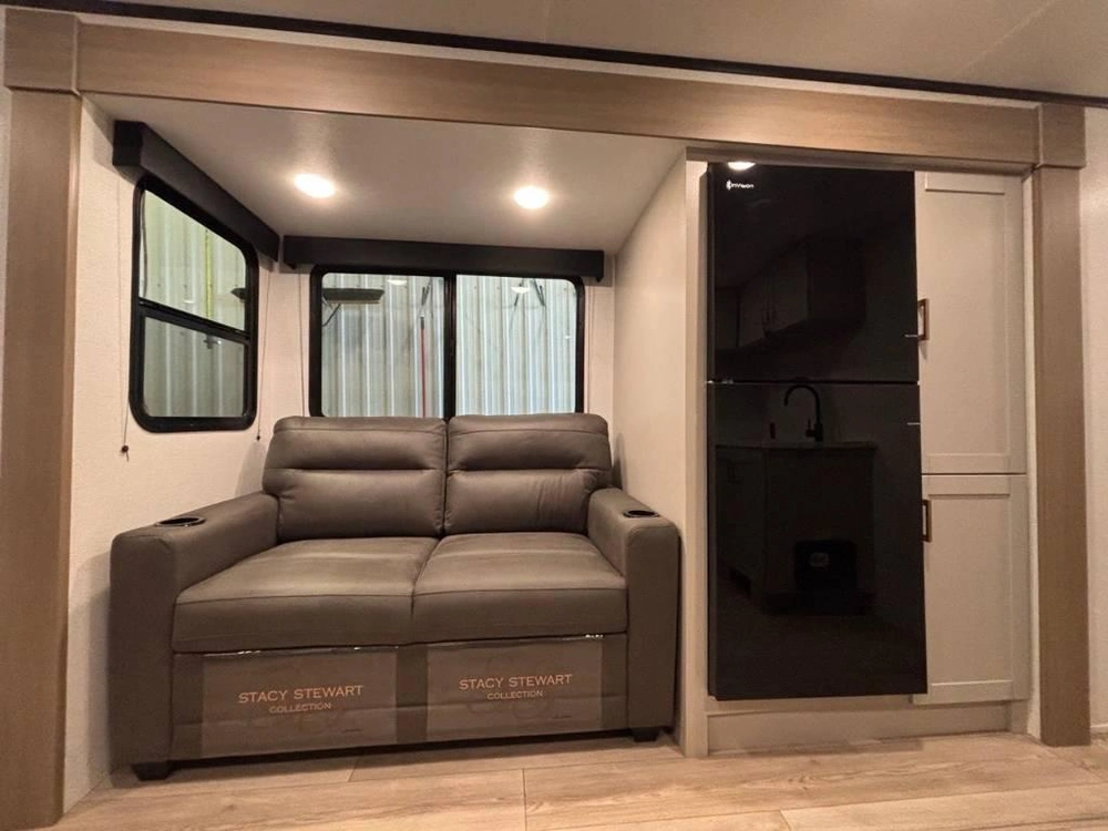 Jayco Jay Feather Sl 25rlsl 2027 alt