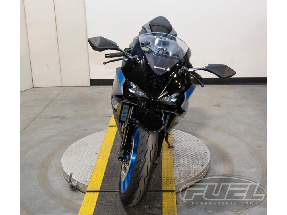 2026 Kawasaki Ninja® Zx™-6r alt
