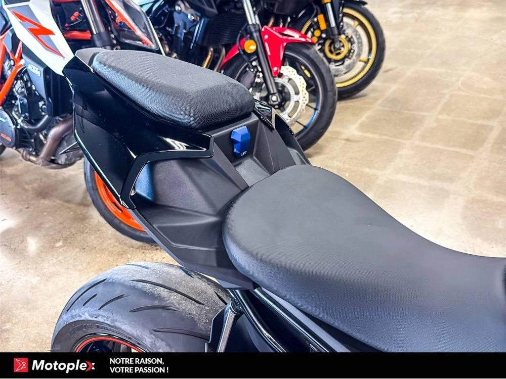 Bmw S1000r *4201 Km Seulement* 2023 alt