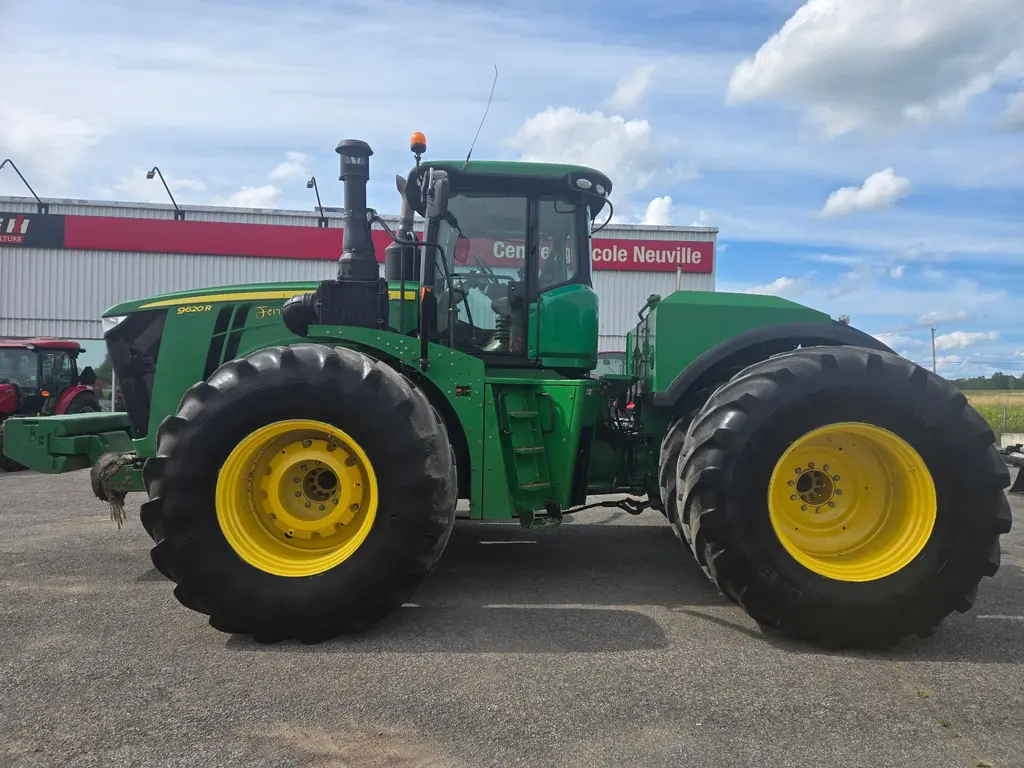 2016 John Deere 9620R