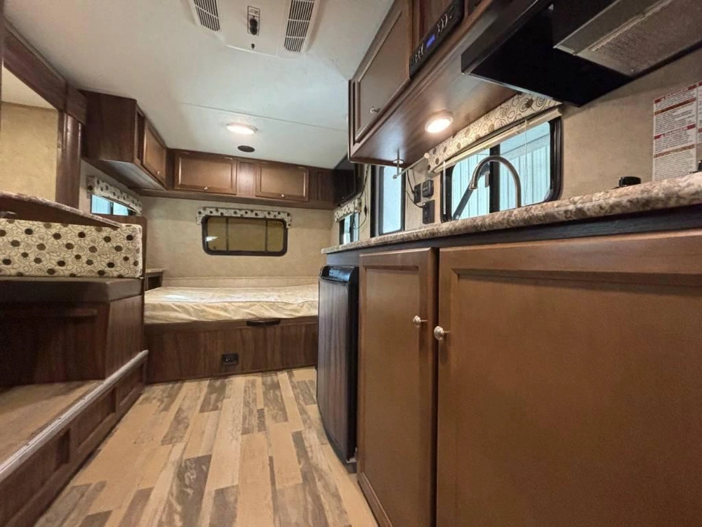 Coachmen Clipper 17bh 2017 alt